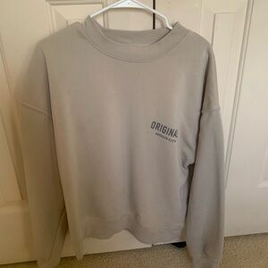 Designers Originals Light Gray Crewneck Sweater